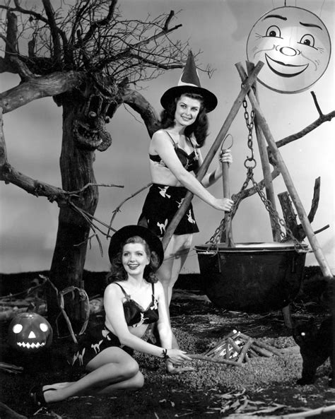 witchy witchy women    halloween pinups    love