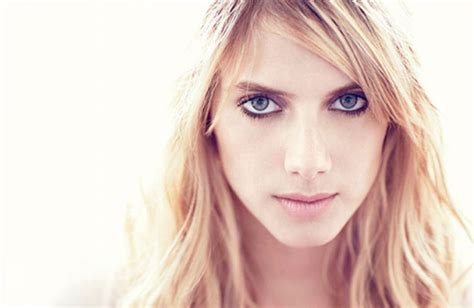French Girl Beauty Secrets 11 Tips To Look Parisian Pretty