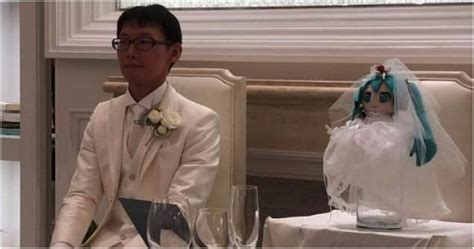 Waifu Becomes Wife As Japanese Man Marries Hologram Of Hatsune Miku