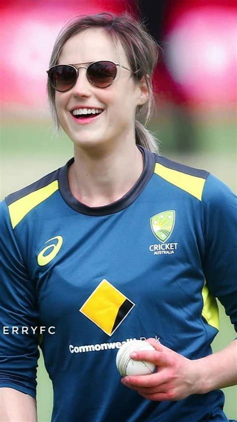 ellyse perry australia beutiful captain cricketer crush