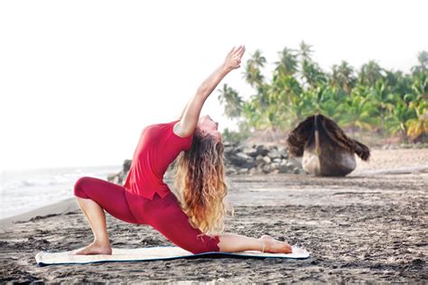 women yoga 4k ultra hd wallpaper