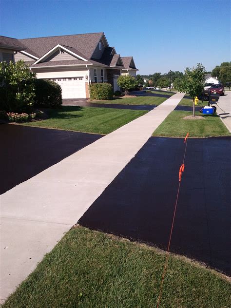 commerical residential sealcoating advanced pavement property