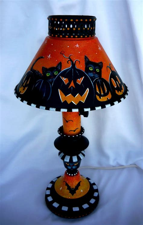 Halloween Artists Hand Painted Vintage Halloween Lamp On E Bay This Week