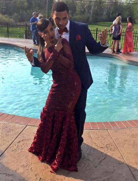 pin by kaitlyn miller on prom prom dresses prom couples prom outfits