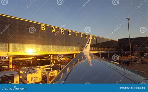 barcelona airport ryanair editorial photography image  airplane