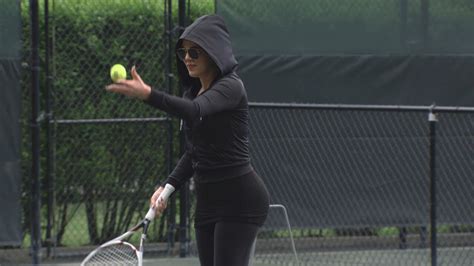 Khloe K And Scott Cause A Racket On Tennis Court E News