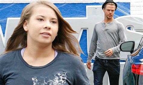 dancing with the stars bindi irwin arrives at rehearsal with derek