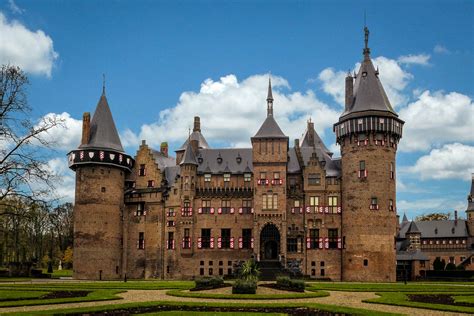 pin  alan broome  starinnaya arkhitektura   utrecht netherlands castle