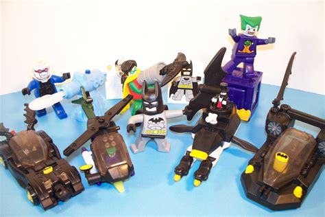 2008 Lego Batman The Video Game Set Of 8 Mcdonald S Happy Meal Toy S