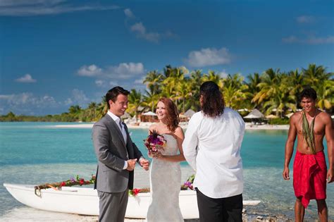Bora Bora Beach Wedding Photographer And Videographer Tahiti