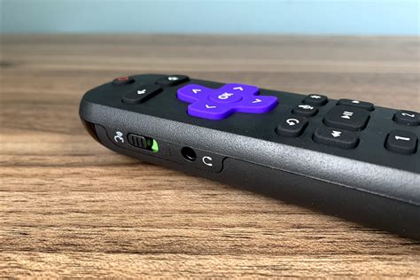 roku voice remote pro review  fine upgrade  cheaper streamers