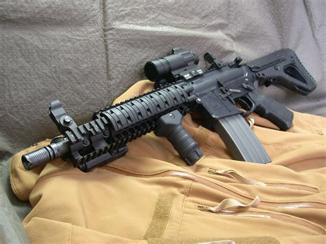 colt  carbine assault rifle