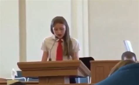 Mormon Girl Has Mic Cut At Church As She Comes Out As Gay Daily Mail