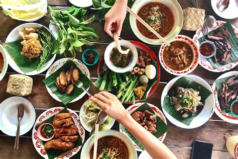 great authentic thai food    world  flipboard  jevto