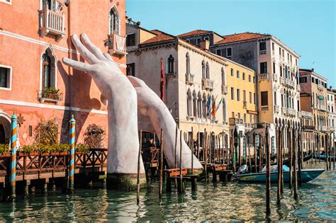 Cecilia Alemani Curadora De La 59ª Bienal De Arte De Venecia