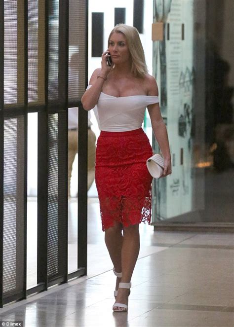 Zilda Williams Puts Her Cleavage On Display As She Heads To Festive