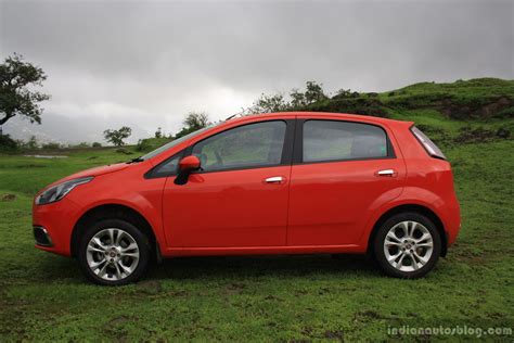 fiat punto evo features  specifications