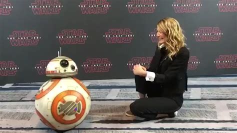 laura dern and bb 8 from star wars are besties