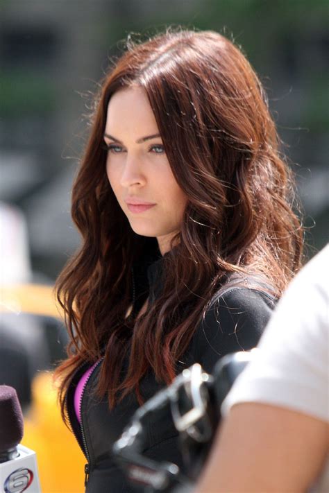 Megan Fox Waht Are You Spanish Redish Brown Color Then