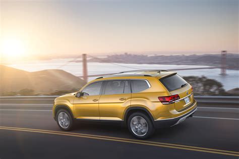 volkswagen atlas mqb  seater suv debuts  volkswagen atlas  paul tans automotive news