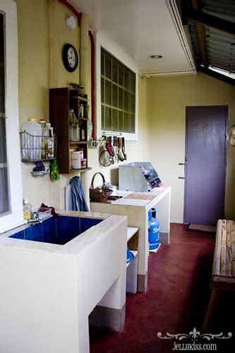 closer    dirty kitchen   philippines  flickr