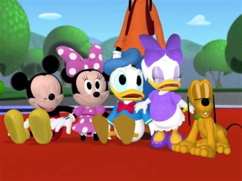 mickey mouse clubhouse goofy babysitter tv episode