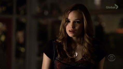 shark danielle panabaker photo 4422305 fanpop