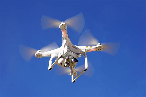 parrot  dji cassent le prix de leurs drones aujourdhui