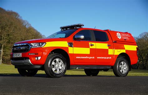 light emergency vehicles emergency  fire emergency vehicles