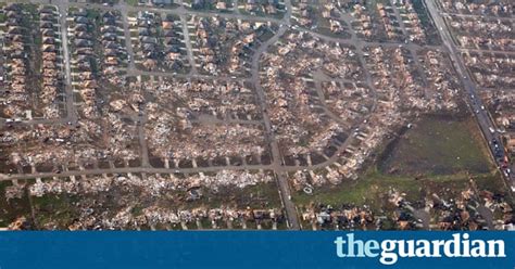 oklahoma city suburb devastated by ef 4 tornado in pictures us news