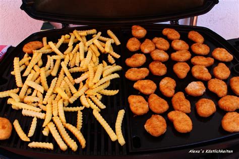 alexas koestlichkeiten tiefkuehl pommes und haehnchen nuggets vom grill