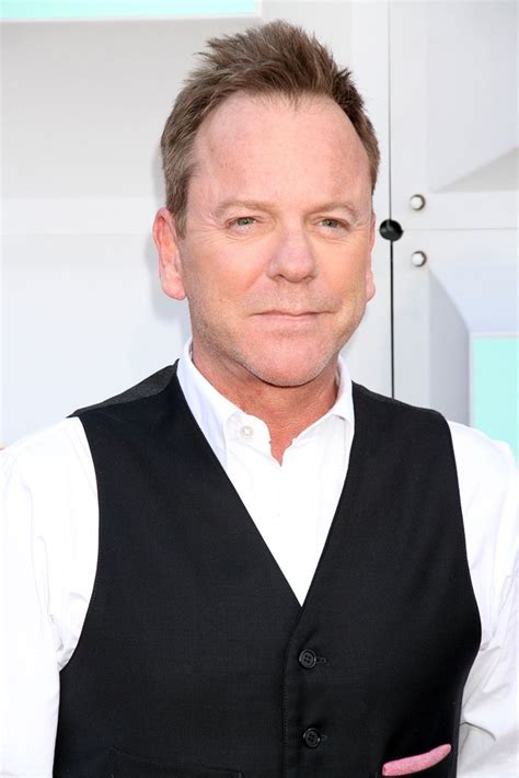 kiefer sutherland pictures latest news