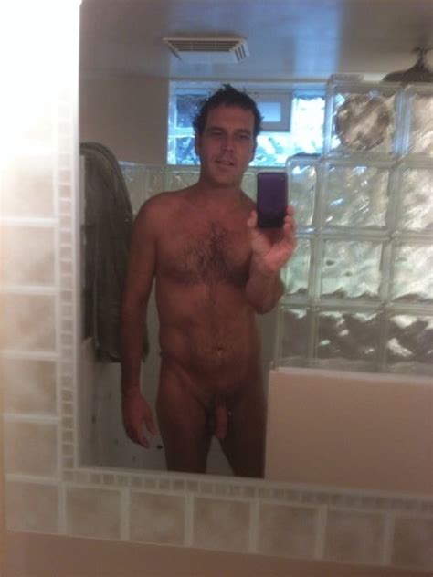 selfies naked guys 98 pics xhamster