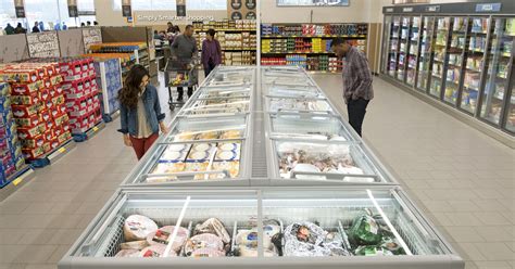 aldi grocery store opens  oxnard