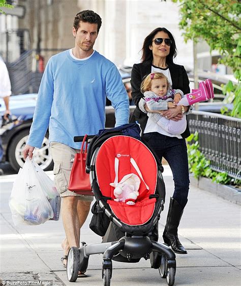 judge wants bethenny frankel s daughter bryn to see psychiatrist daily mail online