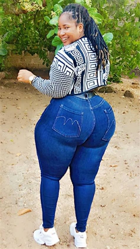 Pin By Kone On African Beauty Women Jeans Curvy Hips Skinny
