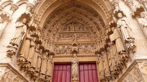catedral de burgos en espana interior  arquitectura