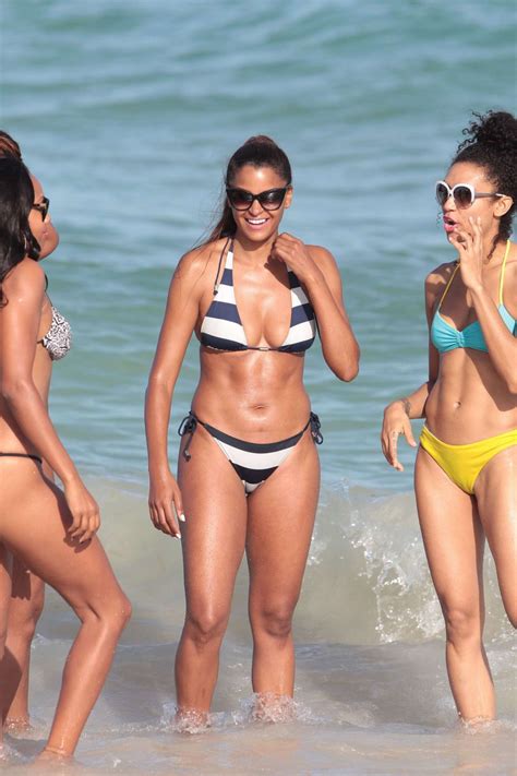 Claudia Jordan Hot In Bikini Beach In Miami 1 2 2016