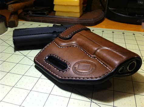 custom leather holster   ultra micro compact size    turner leatherworks