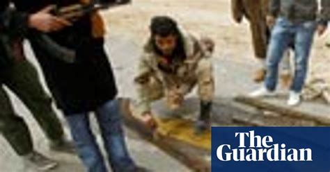 Libya Rebels Forced To Retreat From Gaddafi Firepower World News