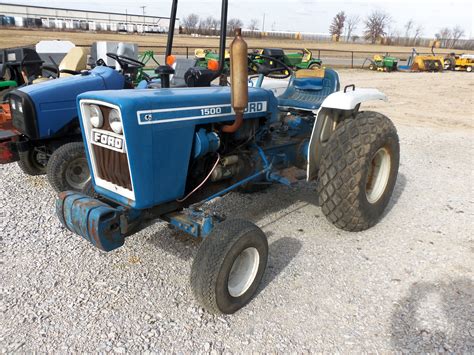 ford  compact diesel tractor tractors ford tractors ford