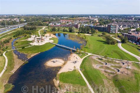 hollandluchtfoto harderwijk luchtfoto crescentpark