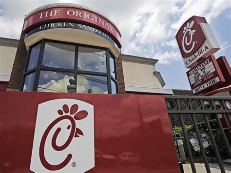 Chick Fil A S Stance On Gay Marriage Threatens Plans For New Restaurant