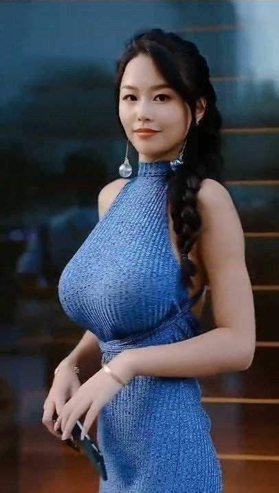 voluptuous women curvy women fashion asian model girl beautiful