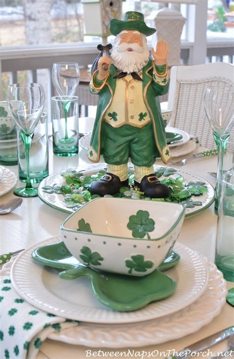 st patricks day table setting  decorations