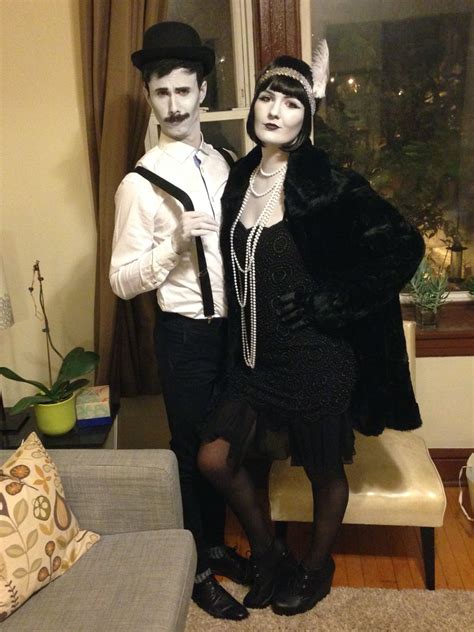 gray scale old timey couples halloween costume couples