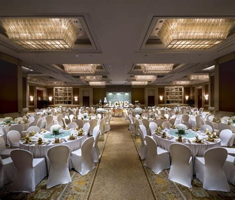 conrad centennial singapore wedding setting