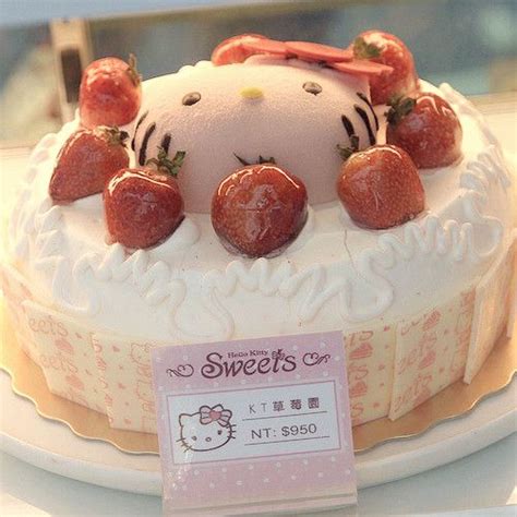 Kawaii I “hello Kitty Cakes 1 2 3 4 5 6 7 8