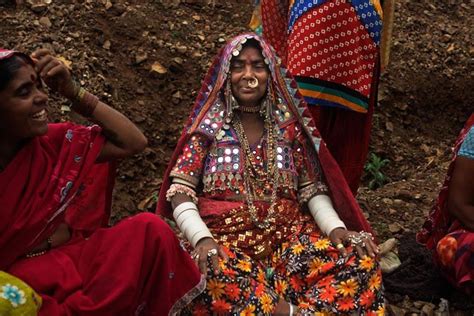 Banjara Woman Near Bijapur Karnataka India Tribal Outfit Tribes