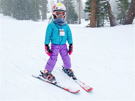 age   kids skiing   ski school  points guy